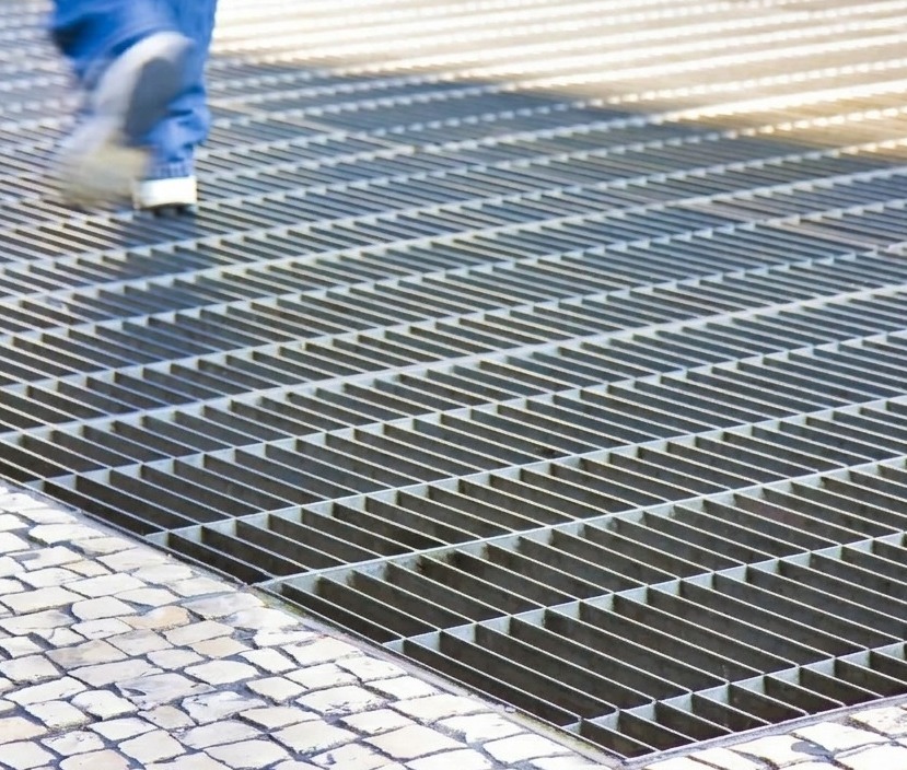 Penutup-longkang-besi-grating