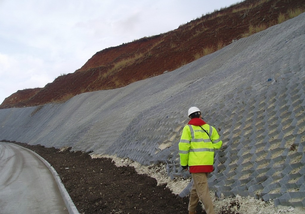 Sistem-pengurungan-selular